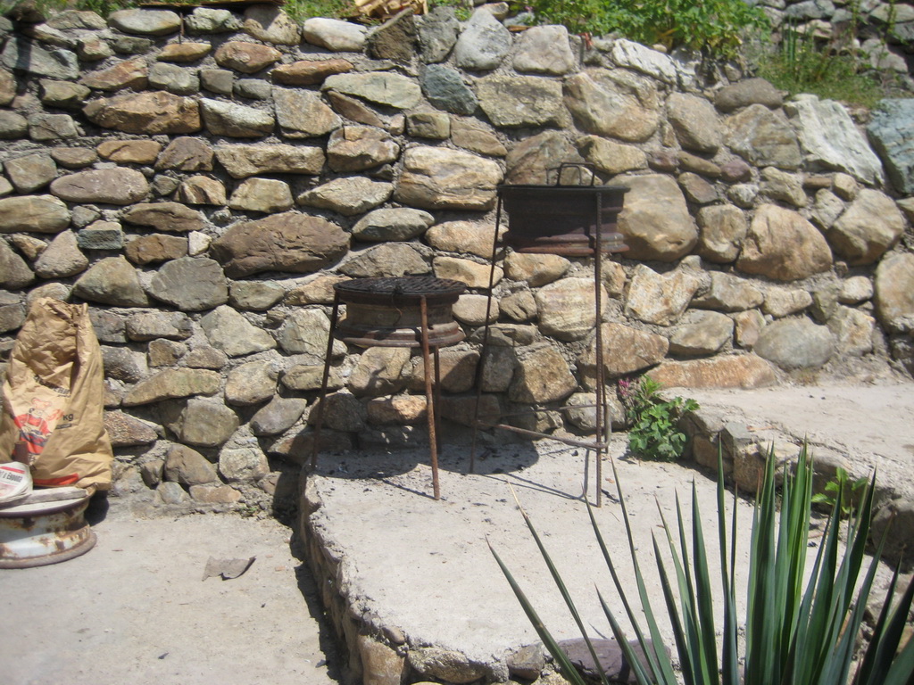 pastuh - 04.06_26.2011